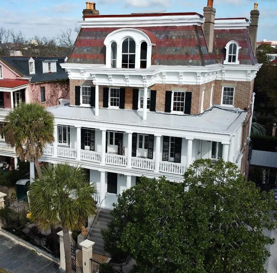 15 Top-Rated Apartments & B&Bs Across the American South