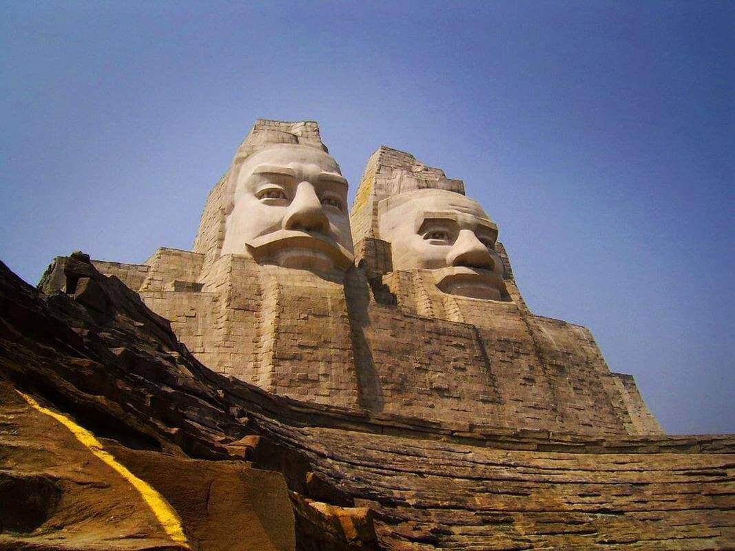 huangdi-and-yandi-chinese-myth-ancestor