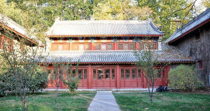 Peking-University-Campus-View