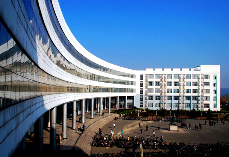 Huazhong-University-of-Science-and-Technology-campus-view