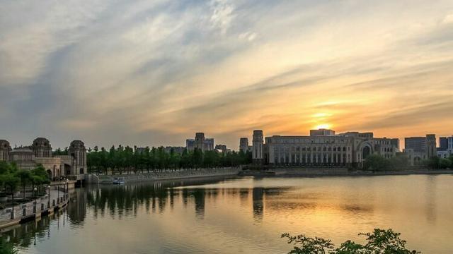 Fudan-University-at-dusk