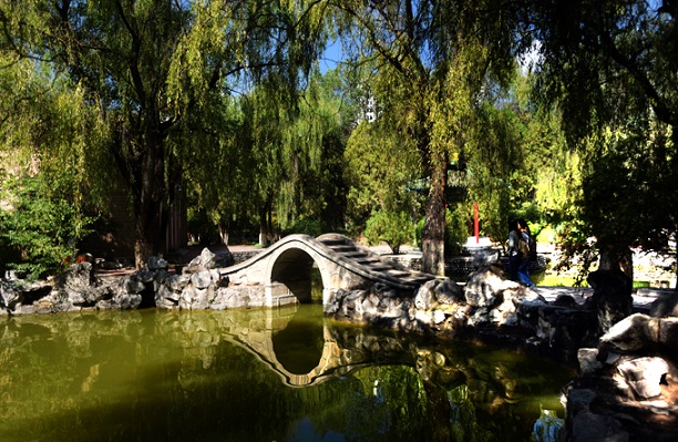 Lanzhou-University arch-bridge