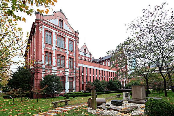 A-corner-of-Shanghai-Jiaotong-University