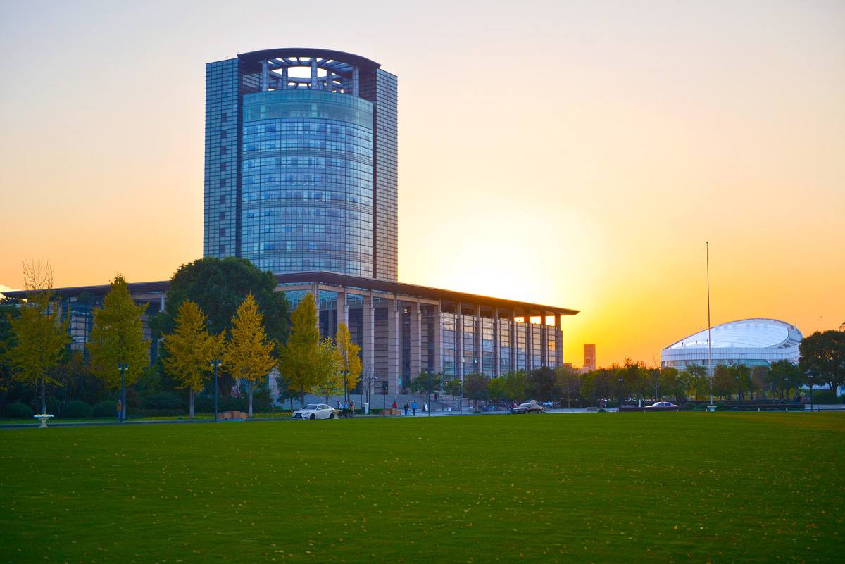 Zhejiang-University-campus-view