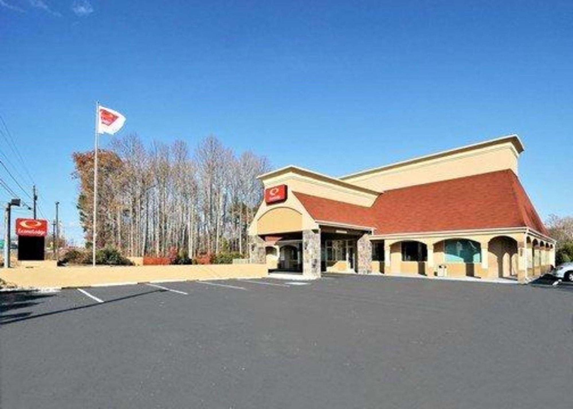 Best 4 Business Hotels Near Carolina Beauty College for Salisbury Stays