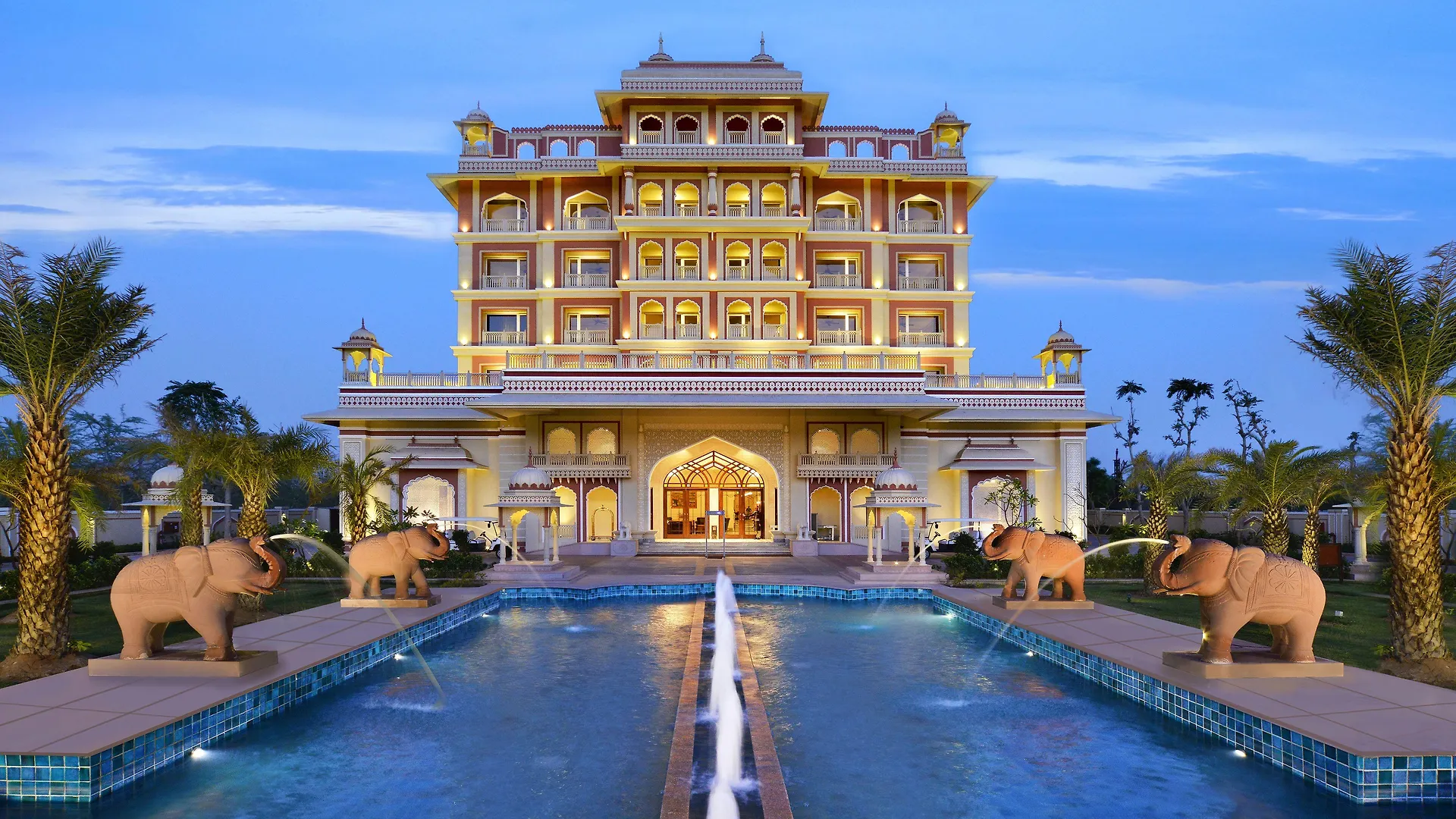 8 Family-Friendly Hotels Near Jaigarh Fort Worth Booking