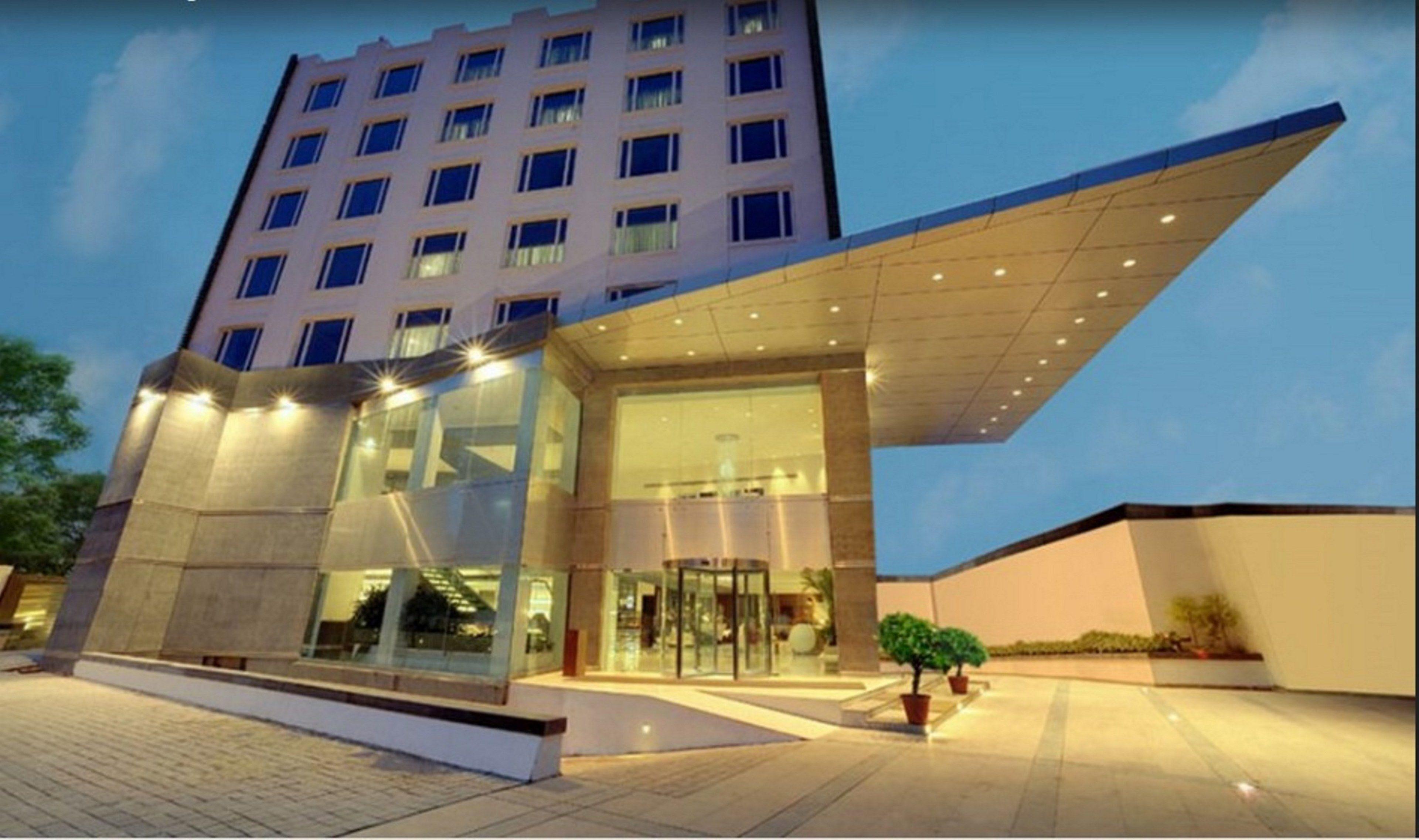 Where to Stay Near Bangalore Central Mall: 15 Best Business Hotels