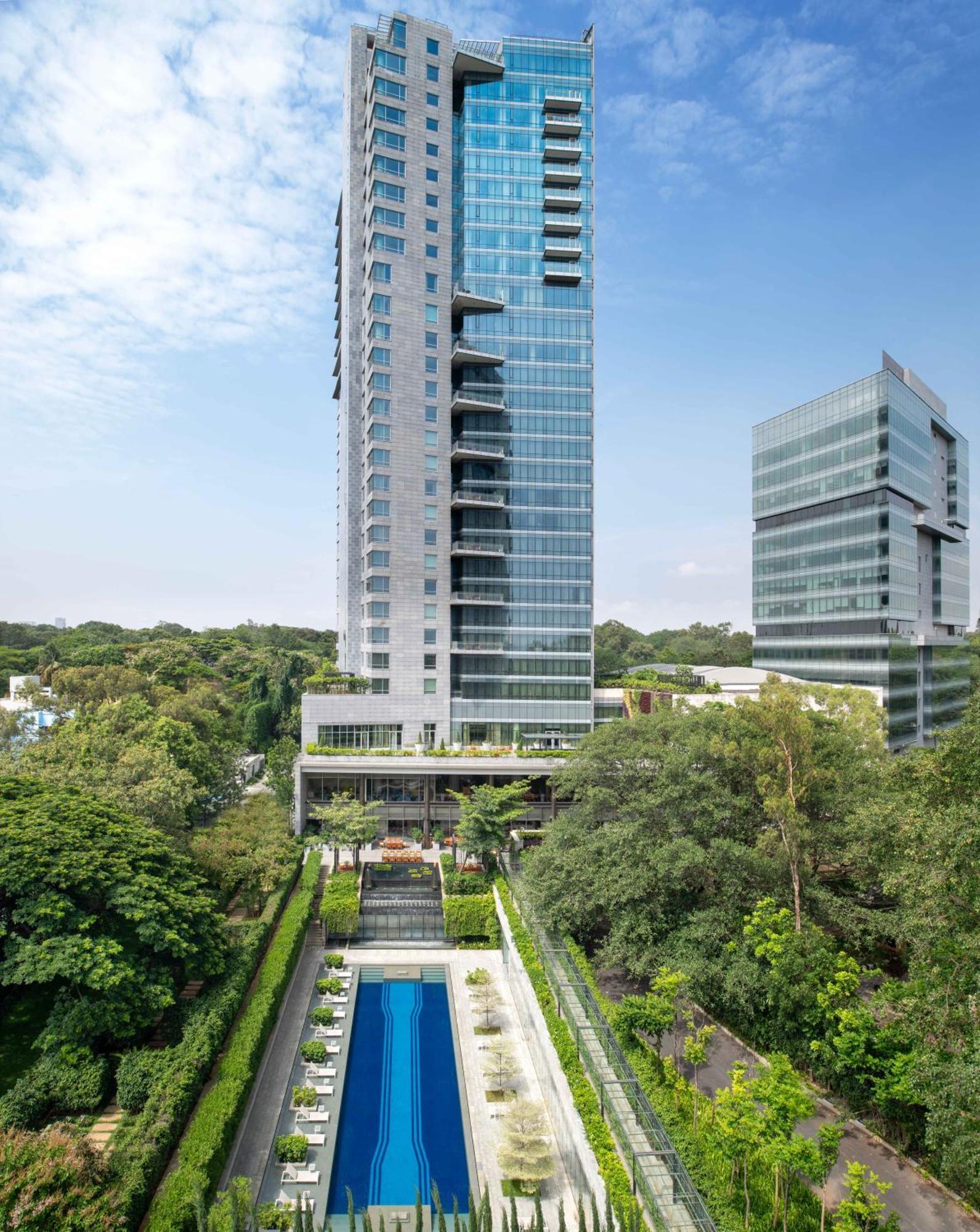 15 Best Business Hotels Near Bangalore Palace for Work Stays