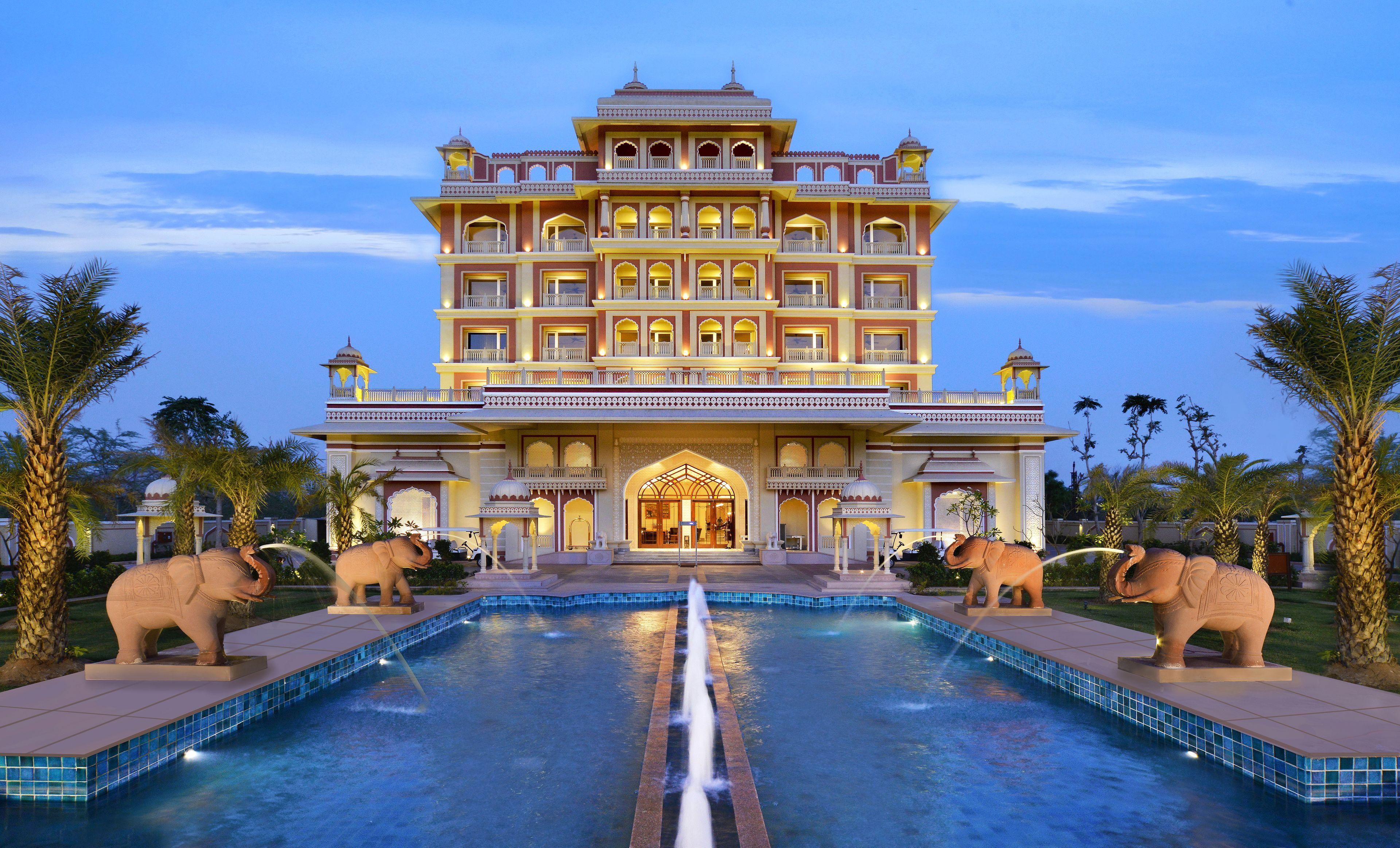 8 Family-Friendly Hotels Near Jaigarh Fort Worth Booking