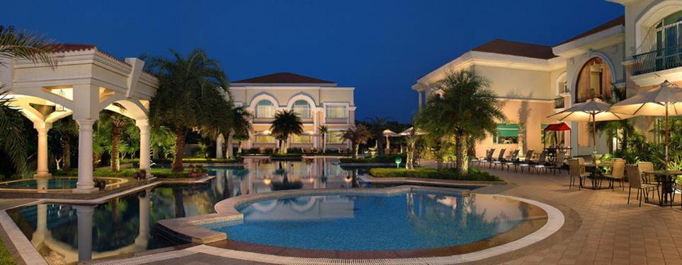 5 Family Hotels Near Kingdom of Dreams Worth Booking