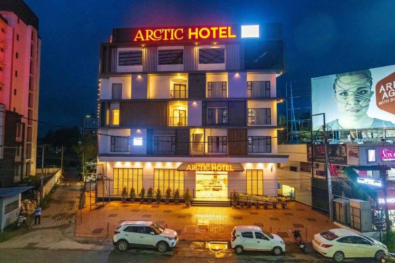 5 Family Hotels Close to Abad Nucleus Mall Worth Booking