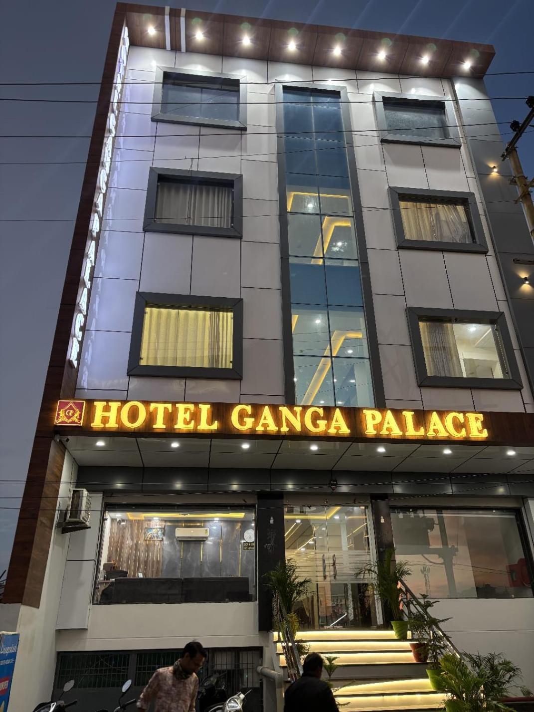 Where to Stay Near Chini Ka Rauza: 8 Hotels in Agra Reviewed